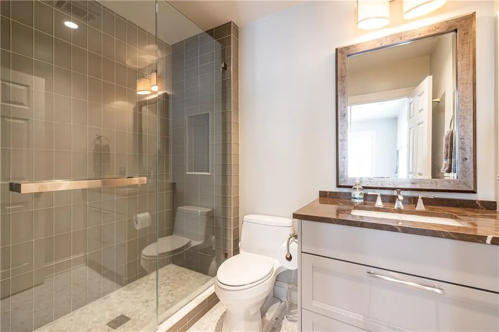2nd upstairs bedroom bathroom