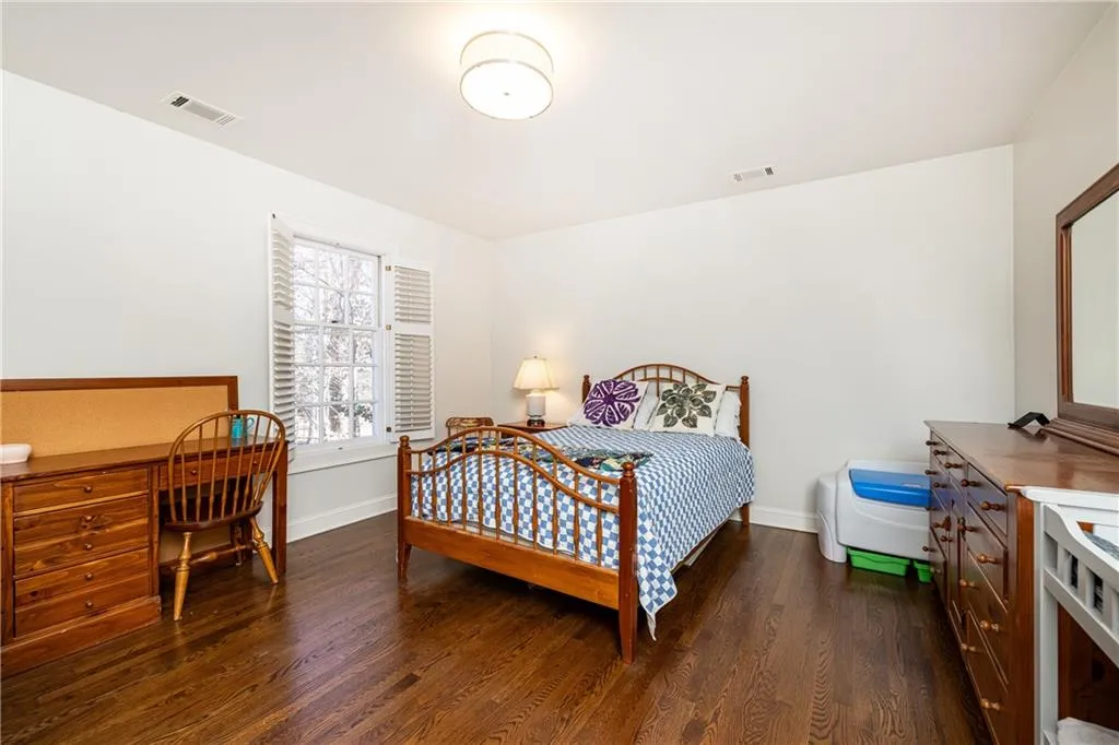 3rd upstairs bedroom