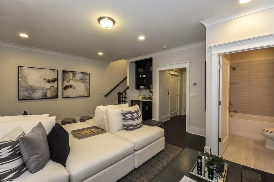 2023 Wheaton Way, Sandy Springs, Georgia 30328, 4 Bedrooms Bedrooms, ,4 BathroomsBathrooms,Residential,Sold,2023 Wheaton Way,5807465