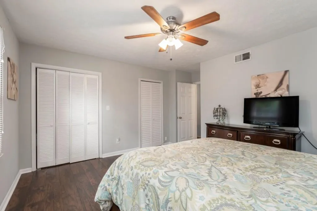 6700 Roswell Road Unit 26b, Sandy Springs, Georgia 30328, 2 Bedrooms Bedrooms, ,1 BathroomBathrooms,Residential,Sold,6700 Roswell Road Unit 26b,6503105