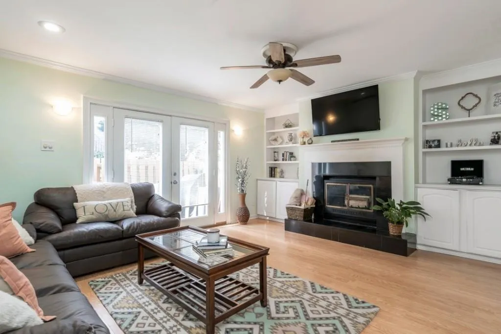 6700 Roswell Road Unit 26b, Sandy Springs, Georgia 30328, 2 Bedrooms Bedrooms, ,1 BathroomBathrooms,Residential,Sold,6700 Roswell Road Unit 26b,6503105