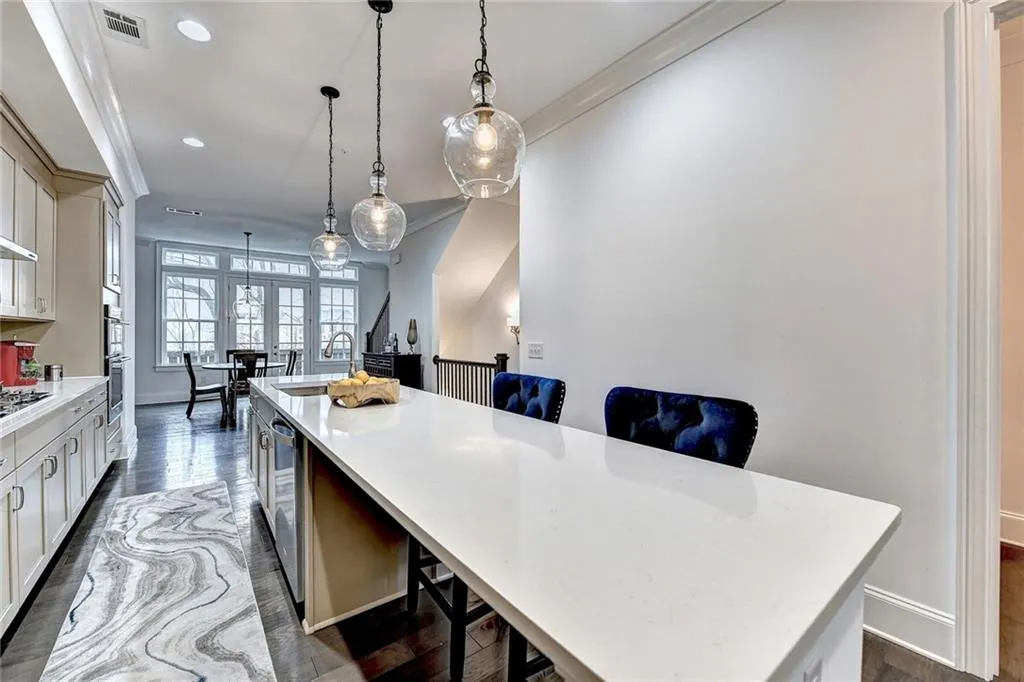 6605 Encore Boulevard Unit 276, Sandy Springs, Georgia 30328, 4 Bedrooms Bedrooms, ,4 BathroomsBathrooms,Residential,Sold,6605 Encore Boulevard Unit 276,7151172