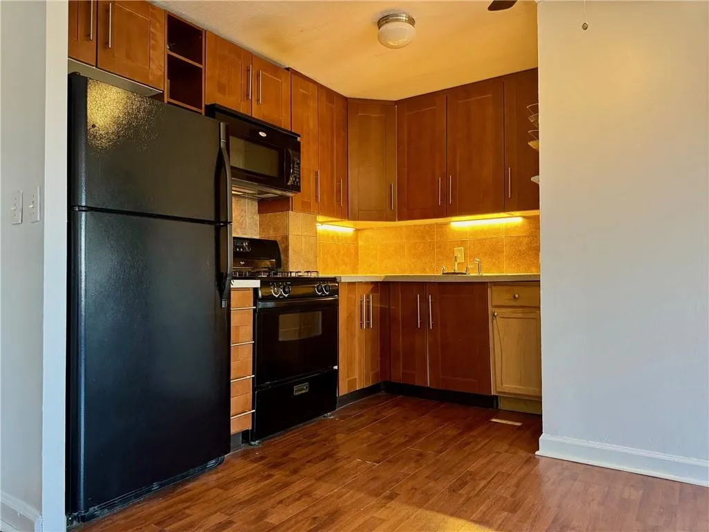 2285 Peachtree Road Ne Unit 1101, Atlanta, Georgia 30309, 1 Bedroom Bedrooms, 0 ,1 BathroomBathrooms,Residential,For Sale,2285 Peachtree Road Ne Unit 1101,7781488