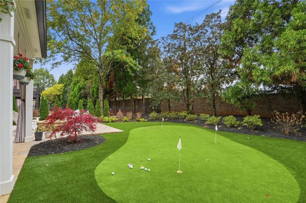 6248 Mt Vernon Oaks Drive, Sandy Springs, Georgia 30328, 5 Bedrooms Bedrooms, ,4 BathroomsBathrooms,Residential,For Sale,6248 Mt Vernon Oaks Drive,7684003