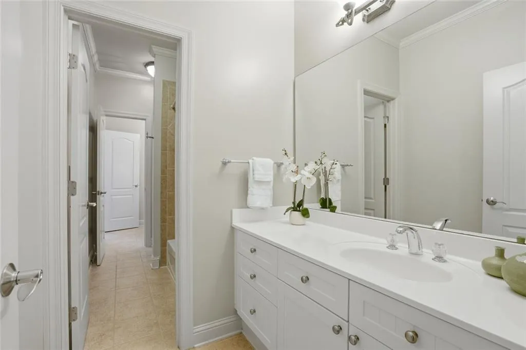 6248 Mt Vernon Oaks Drive, Sandy Springs, Georgia 30328, 5 Bedrooms Bedrooms, ,4 BathroomsBathrooms,Residential,For Sale,6248 Mt Vernon Oaks Drive,7684003