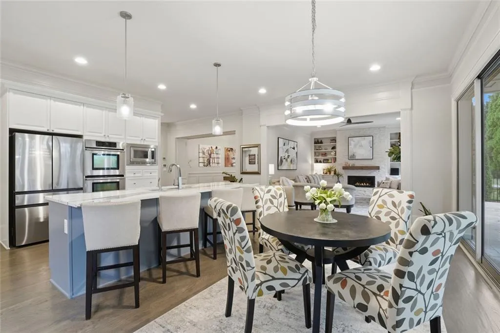 6248 Mt Vernon Oaks Drive, Sandy Springs, Georgia 30328, 5 Bedrooms Bedrooms, ,4 BathroomsBathrooms,Residential,For Sale,6248 Mt Vernon Oaks Drive,7684003