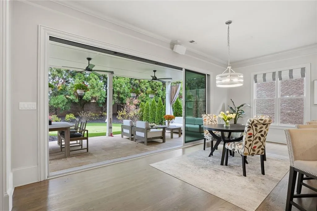 6248 Mt Vernon Oaks Drive, Sandy Springs, Georgia 30328, 5 Bedrooms Bedrooms, ,4 BathroomsBathrooms,Residential,For Sale,6248 Mt Vernon Oaks Drive,7684003