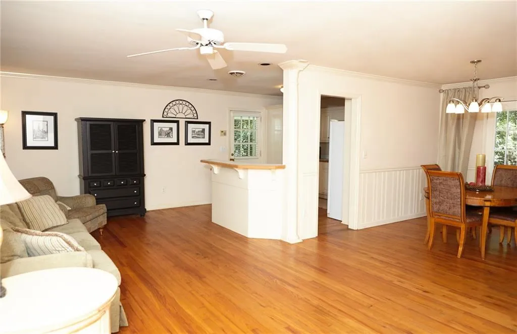 1687 Wayland Circle Ne, Brookhaven, Georgia 30319, 2 Bedrooms Bedrooms, ,1 BathroomBathrooms,Residential,Sold,1687 Wayland Circle Ne,6048369