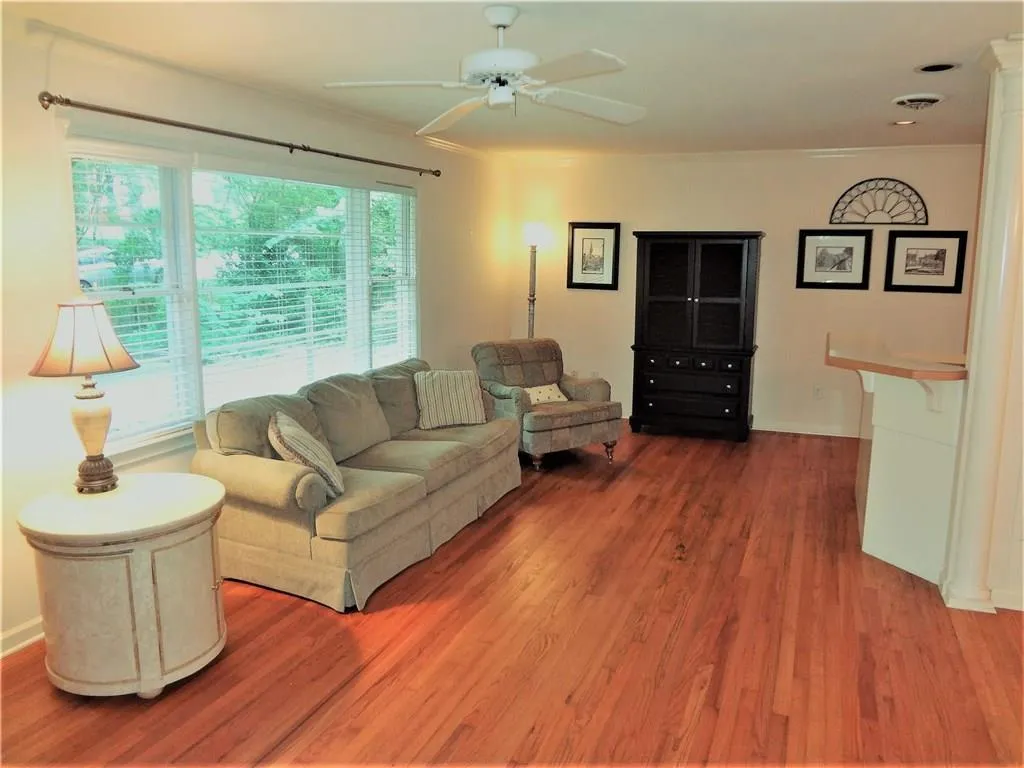 1687 Wayland Circle Ne, Brookhaven, Georgia 30319, 2 Bedrooms Bedrooms, ,1 BathroomBathrooms,Residential,Sold,1687 Wayland Circle Ne,6048369