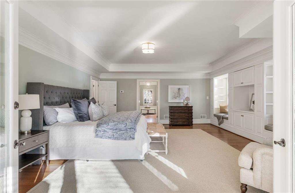 5260 Woodridge Forest Trail, Sandy Springs, Georgia 30327, 5 Bedrooms Bedrooms, ,5 BathroomsBathrooms,Residential,Sold,5260 Woodridge Forest Trail,7337721