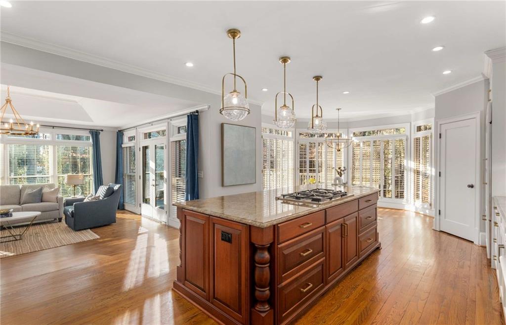 5260 Woodridge Forest Trail, Sandy Springs, Georgia 30327, 5 Bedrooms Bedrooms, ,5 BathroomsBathrooms,Residential,Sold,5260 Woodridge Forest Trail,7337721