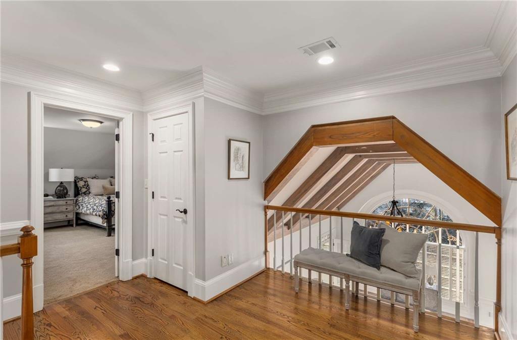 5260 Woodridge Forest Trail, Sandy Springs, Georgia 30327, 5 Bedrooms Bedrooms, ,5 BathroomsBathrooms,Residential,Sold,5260 Woodridge Forest Trail,7337721