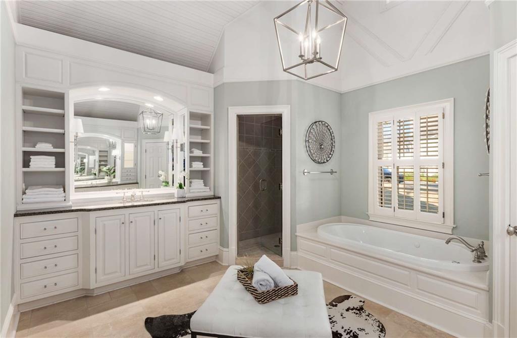 5260 Woodridge Forest Trail, Sandy Springs, Georgia 30327, 5 Bedrooms Bedrooms, ,5 BathroomsBathrooms,Residential,Sold,5260 Woodridge Forest Trail,7337721