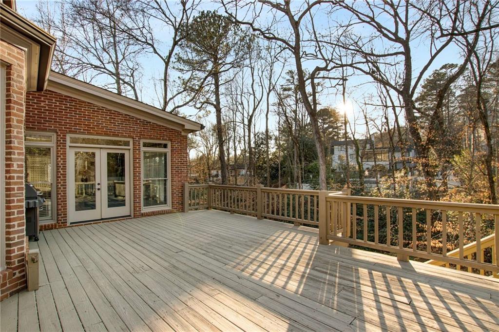 5260 Woodridge Forest Trail, Sandy Springs, Georgia 30327, 5 Bedrooms Bedrooms, ,5 BathroomsBathrooms,Residential,Sold,5260 Woodridge Forest Trail,7337721