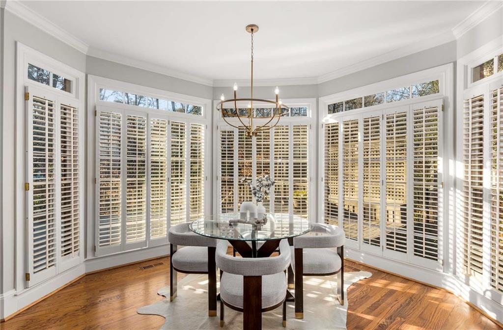 5260 Woodridge Forest Trail, Sandy Springs, Georgia 30327, 5 Bedrooms Bedrooms, ,5 BathroomsBathrooms,Residential,Sold,5260 Woodridge Forest Trail,7337721