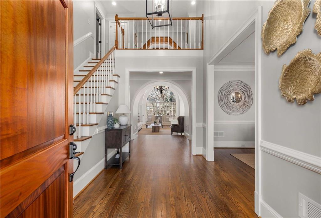 5260 Woodridge Forest Trail, Sandy Springs, Georgia 30327, 5 Bedrooms Bedrooms, ,5 BathroomsBathrooms,Residential,Sold,5260 Woodridge Forest Trail,7337721