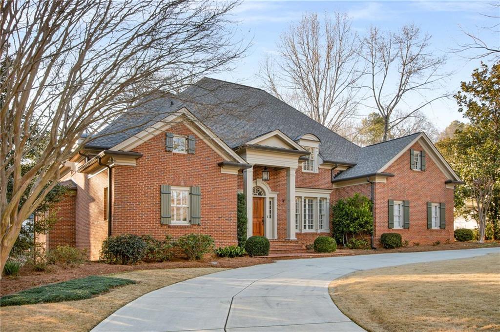 5260 Woodridge Forest Trail, Sandy Springs, Georgia 30327, 5 Bedrooms Bedrooms, ,5 BathroomsBathrooms,Residential,Sold,5260 Woodridge Forest Trail,7337721