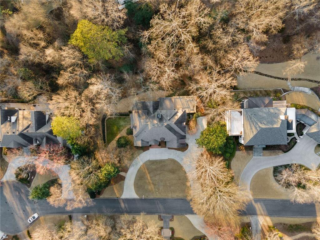 5260 Woodridge Forest Trail, Sandy Springs, Georgia 30327, 5 Bedrooms Bedrooms, ,5 BathroomsBathrooms,Residential,Sold,5260 Woodridge Forest Trail,7337721