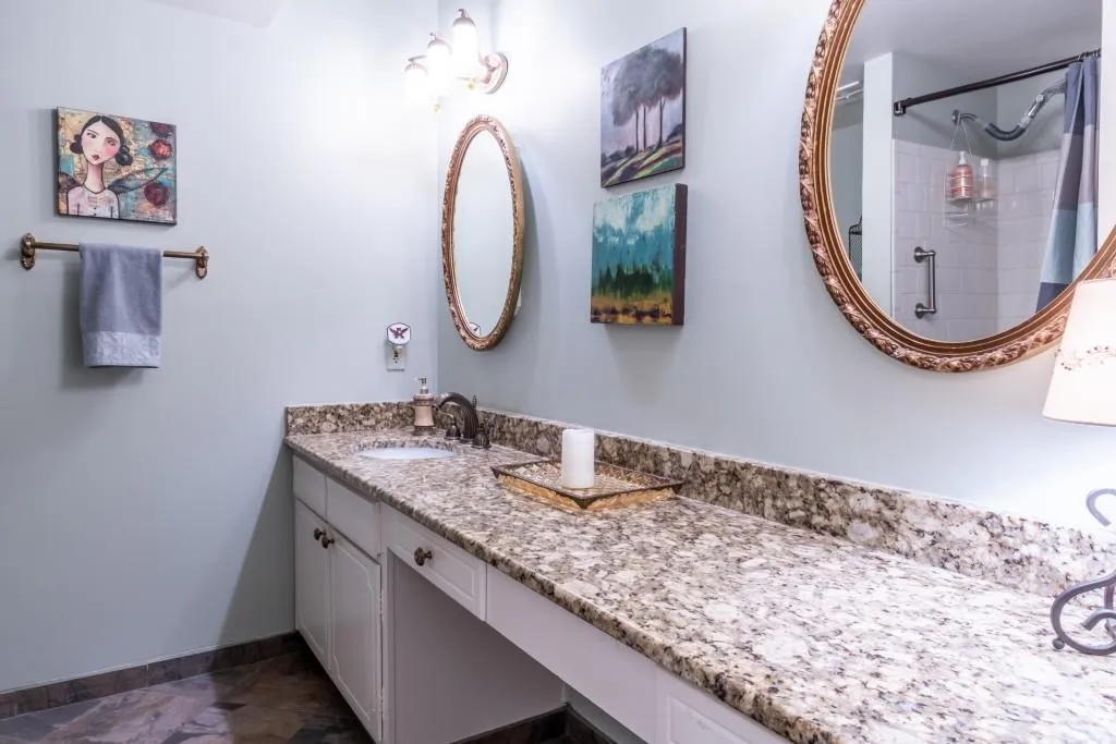 6851 Roswelll Road Unit N-18, Sandy Springs, Georgia 30328, 3 Bedrooms Bedrooms, ,2 BathroomsBathrooms,Residential,Sold,6851 Roswelll Road Unit N-18,7367528