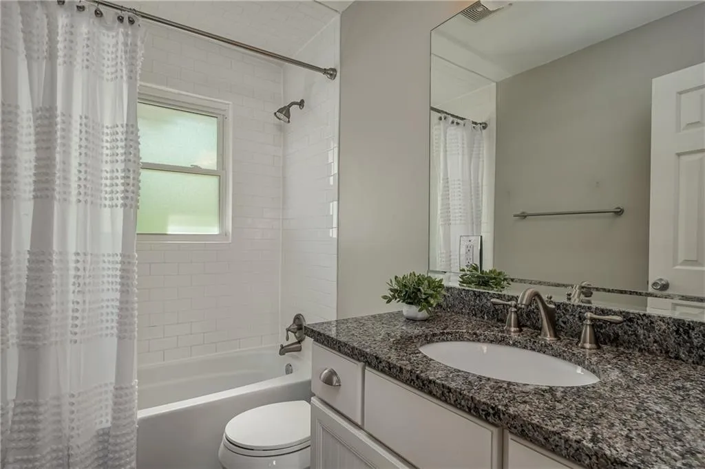 6110 Harleston Road Ne, Atlanta, Georgia 30328, 5 Bedrooms Bedrooms, ,4 BathroomsBathrooms,Residential,Sold,6110 Harleston Road Ne,6881270