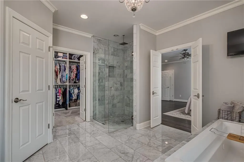 6110 Harleston Road Ne, Atlanta, Georgia 30328, 5 Bedrooms Bedrooms, ,4 BathroomsBathrooms,Residential,Sold,6110 Harleston Road Ne,6881270