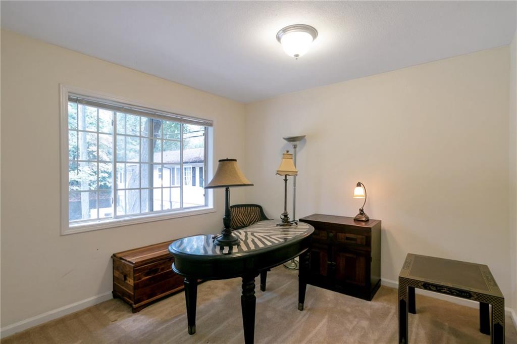 6940 Roswell Road Unit 16F, Sandy Springs, Georgia 30328, 2 Bedrooms Bedrooms, ,1 BathroomBathrooms,Residential,Sold,6940 Roswell Road Unit 16F,7291191