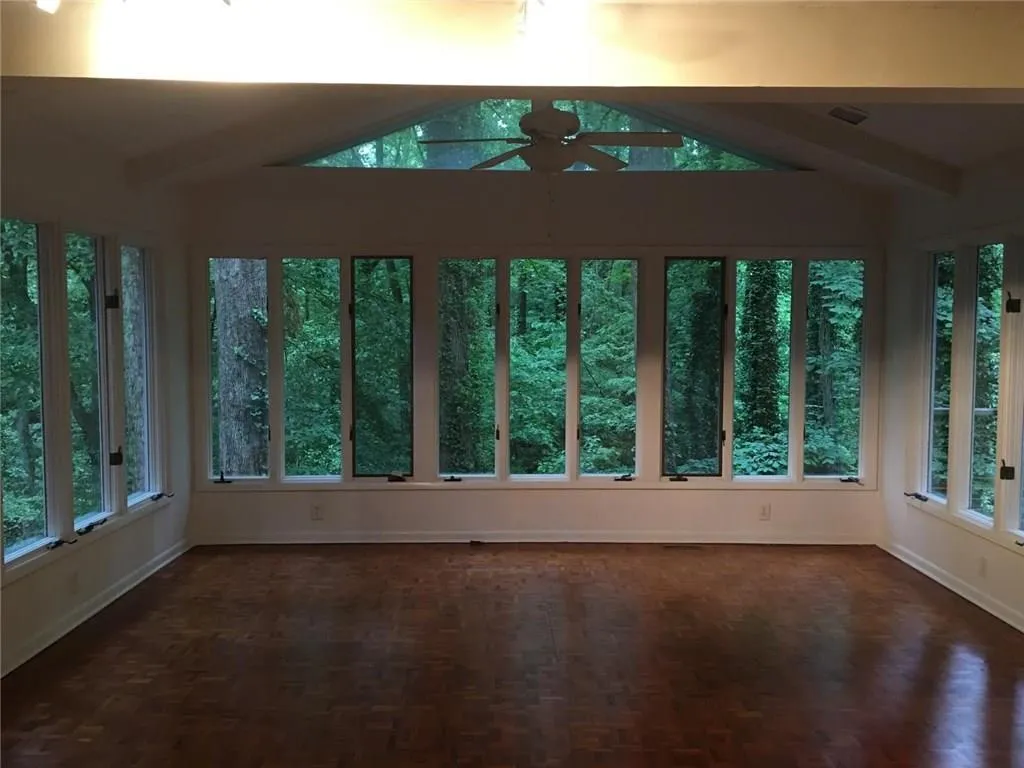 4955 Powers Ferry Road Nw, Atlanta, Georgia 30327, 5 Bedrooms Bedrooms, ,3 BathroomsBathrooms,Residential,Sold,4955 Powers Ferry Road Nw,5948431