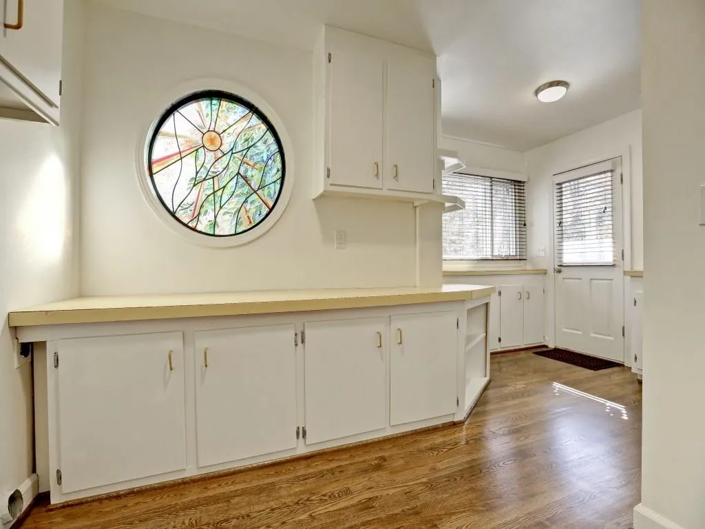 360 Tara Trail Nw, Sandy Springs, Georgia 30327, 4 Bedrooms Bedrooms, ,4 BathroomsBathrooms,Residential,Sold,360 Tara Trail Nw,5756308