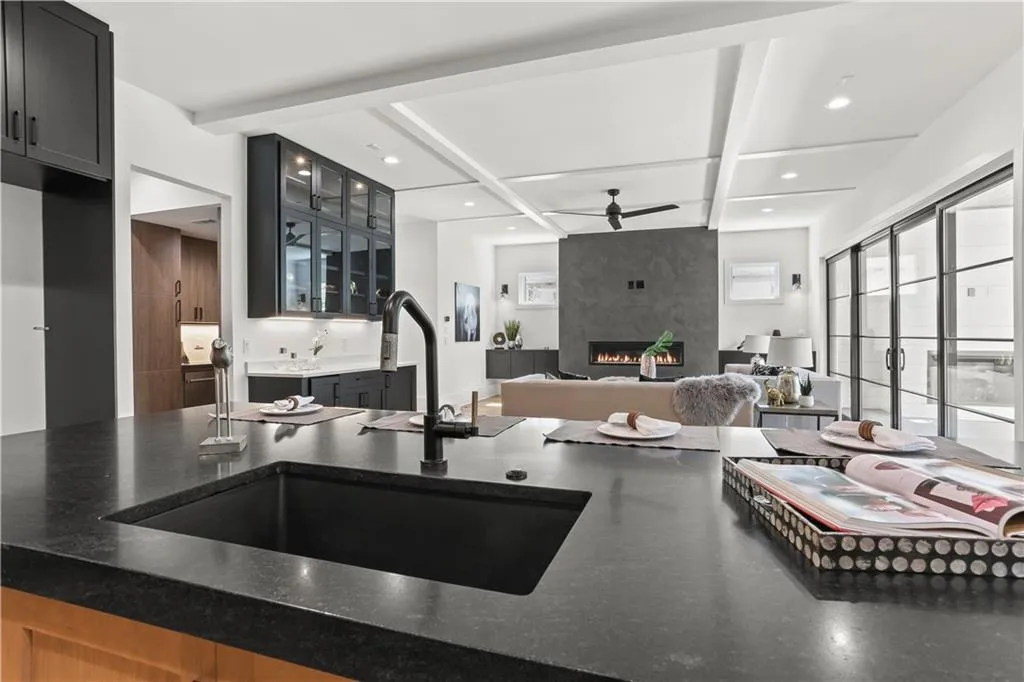 4708 E Conway Drive Nw, Sandy Springs, Georgia 30327, 7 Bedrooms Bedrooms, ,7 BathroomsBathrooms,Residential,Sold,4708 E Conway Drive Nw,7173718