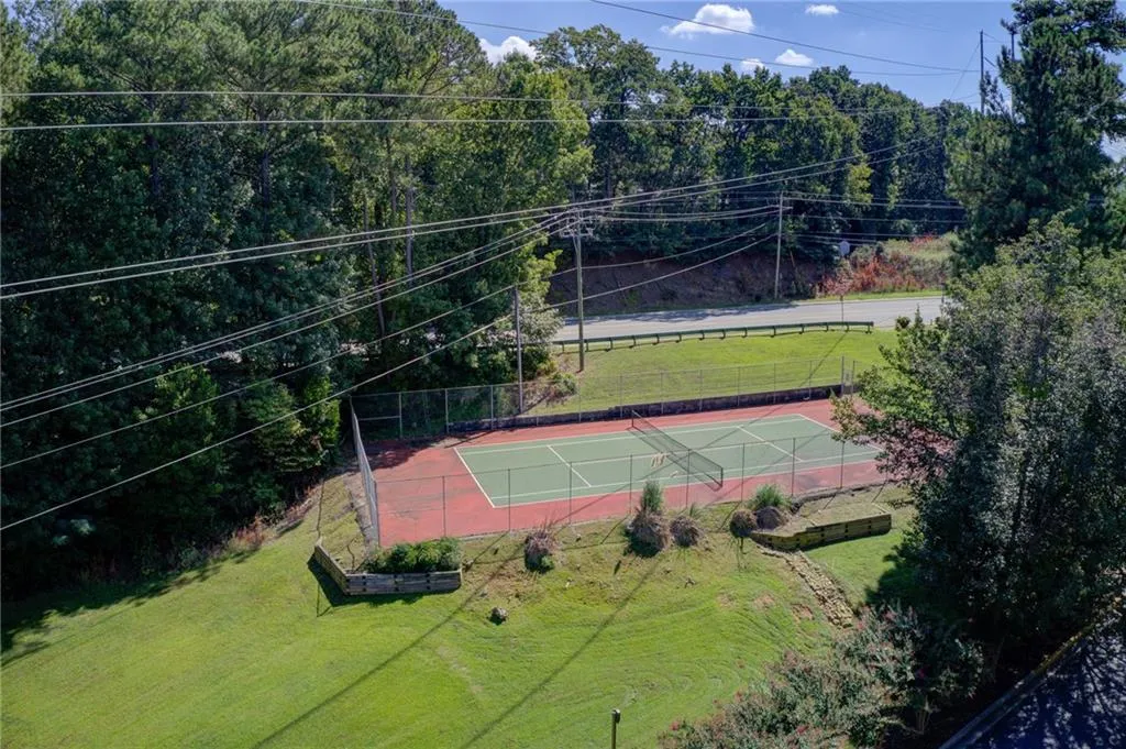 7302 Cardigan Circle, Atlanta, Georgia 30328, 3 Bedrooms Bedrooms, ,2 BathroomsBathrooms,Residential,Sold,7302 Cardigan Circle,7353379