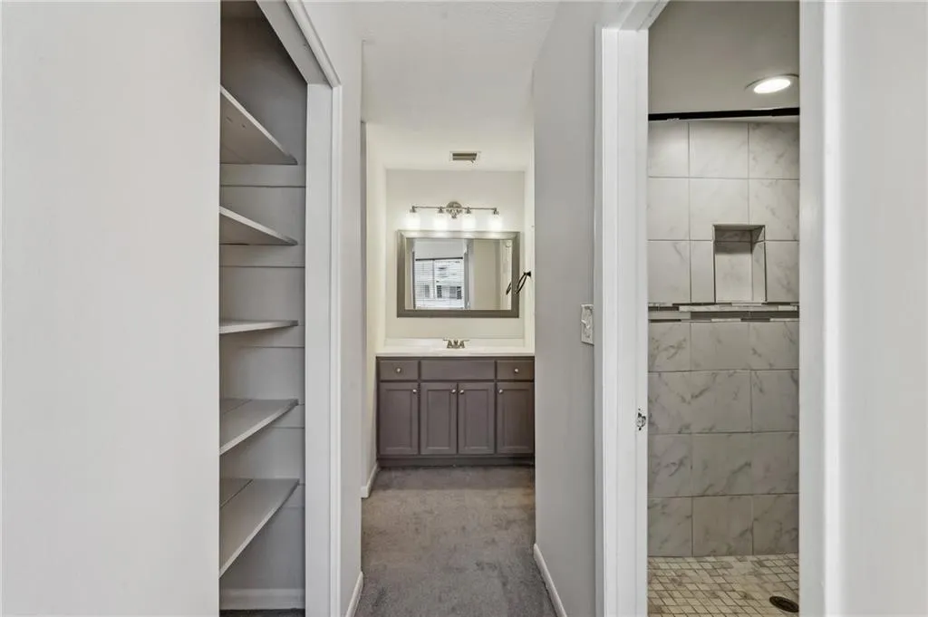 7302 Cardigan Circle, Atlanta, Georgia 30328, 3 Bedrooms Bedrooms, ,2 BathroomsBathrooms,Residential,Sold,7302 Cardigan Circle,7353379