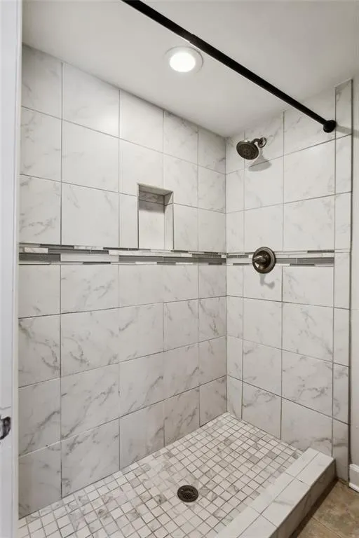 7302 Cardigan Circle, Atlanta, Georgia 30328, 3 Bedrooms Bedrooms, ,2 BathroomsBathrooms,Residential,Sold,7302 Cardigan Circle,7353379