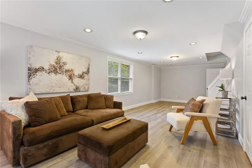 1151 Goodwin Road Ne, Atlanta, Georgia 30324, 5 Bedrooms Bedrooms, ,4 BathroomsBathrooms,Residential,For Sale,1151 Goodwin Road Ne,7626820
