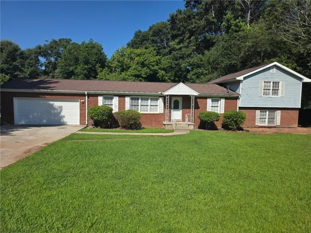 1579 Rockbridge Road, Stone Mountain, Georgia 30087