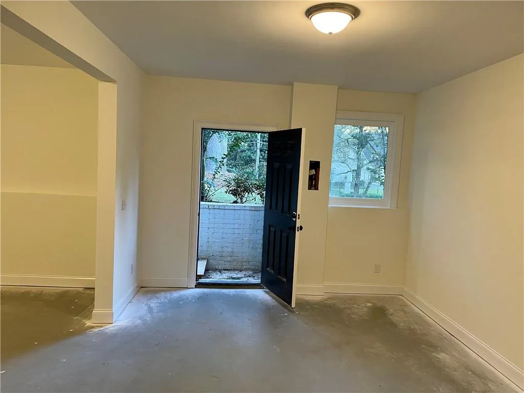 280 Lafayette Way, Sandy Springs, Georgia 30327, 5 Bedrooms Bedrooms, ,4 BathroomsBathrooms,Residential,Sold,280 Lafayette Way,6952347
