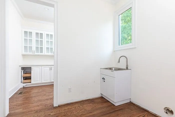 280 Lafayette Way, Sandy Springs, Georgia 30327, 5 Bedrooms Bedrooms, ,4 BathroomsBathrooms,Residential,Sold,280 Lafayette Way,6952347