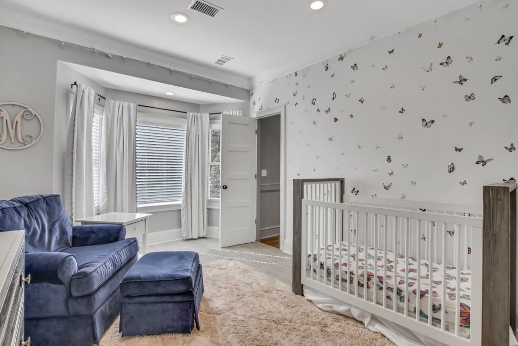 190 Northglenn Court NE, Sandy Springs, Georgia 30342, 5 Bedrooms Bedrooms, ,5 BathroomsBathrooms,Residential,Sold,190 Northglenn Court NE,7304204