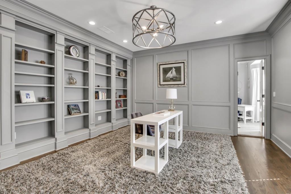 190 Northglenn Court NE, Sandy Springs, Georgia 30342, 5 Bedrooms Bedrooms, ,5 BathroomsBathrooms,Residential,Sold,190 Northglenn Court NE,7304204