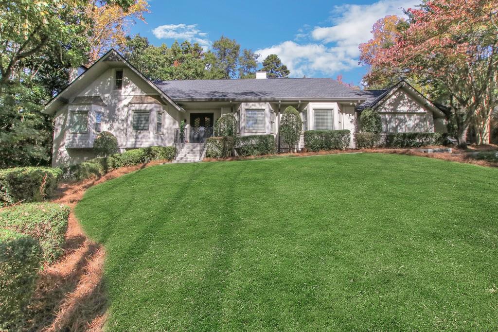 190 Northglenn Court NE, Sandy Springs, Georgia 30342, 5 Bedrooms Bedrooms, ,5 BathroomsBathrooms,Residential,Sold,190 Northglenn Court NE,7304204