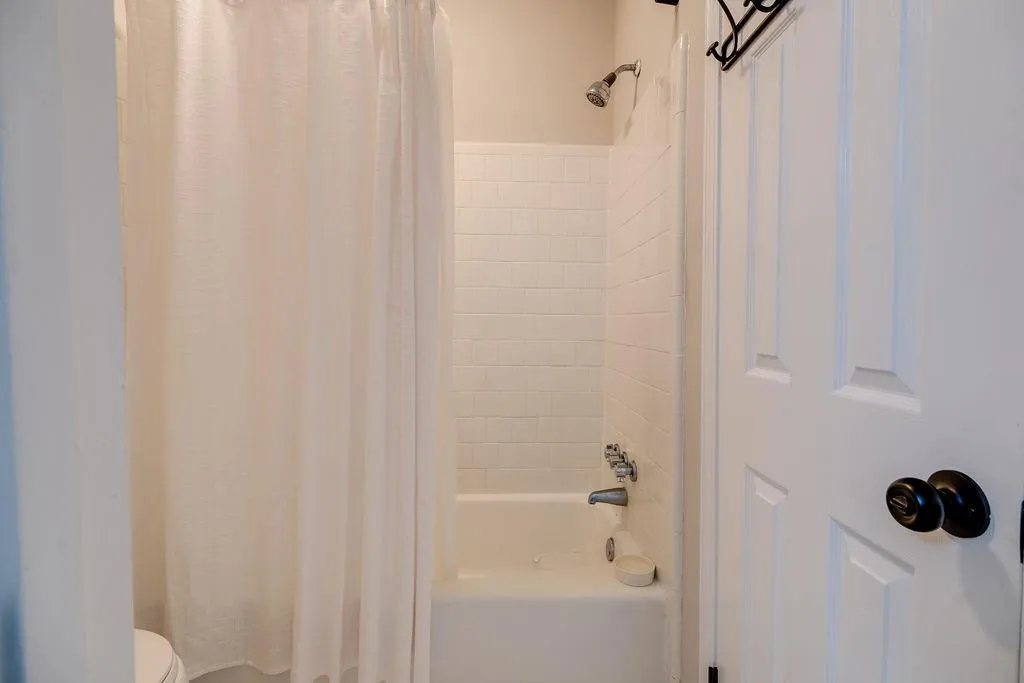 6520 Roswell Road Ne Unit 81, Sandy Springs, Georgia 30328, 2 Bedrooms Bedrooms, ,1 BathroomBathrooms,Residential,Sold,6520 Roswell Road Ne Unit 81,7251335 6520 Roswell Road Ne Unit 81, Sandy Springs, Georgia 30328, 2 Bedrooms Bedrooms, ,1 BathroomBathrooms,Residential,Sold,6520 Roswell Road Ne Unit 81,7251335