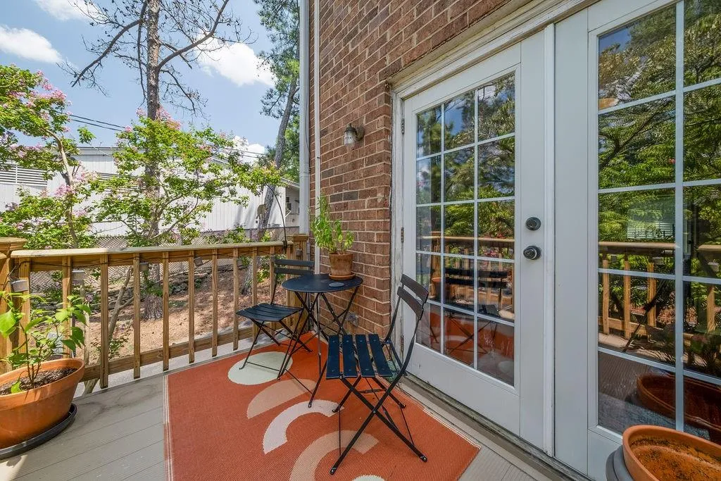 6520 Roswell Road Ne Unit 81, Sandy Springs, Georgia 30328, 2 Bedrooms Bedrooms, ,1 BathroomBathrooms,Residential,Sold,6520 Roswell Road Ne Unit 81,7251335 6520 Roswell Road Ne Unit 81, Sandy Springs, Georgia 30328, 2 Bedrooms Bedrooms, ,1 BathroomBathrooms,Residential,Sold,6520 Roswell Road Ne Unit 81,7251335