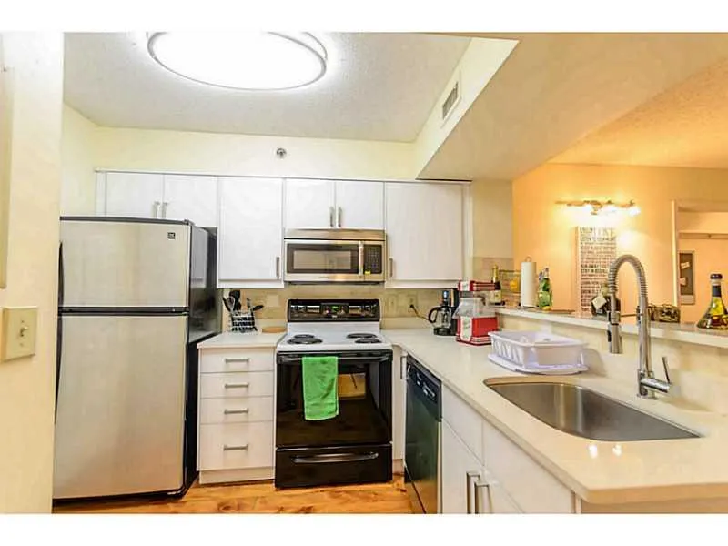 795 Hammond Drive Unit 1707, Sandy Springs, Georgia 30328, 2 Bedrooms Bedrooms, ,2 BathroomsBathrooms,Residential,Sold,795 Hammond Drive Unit 1707,5589542