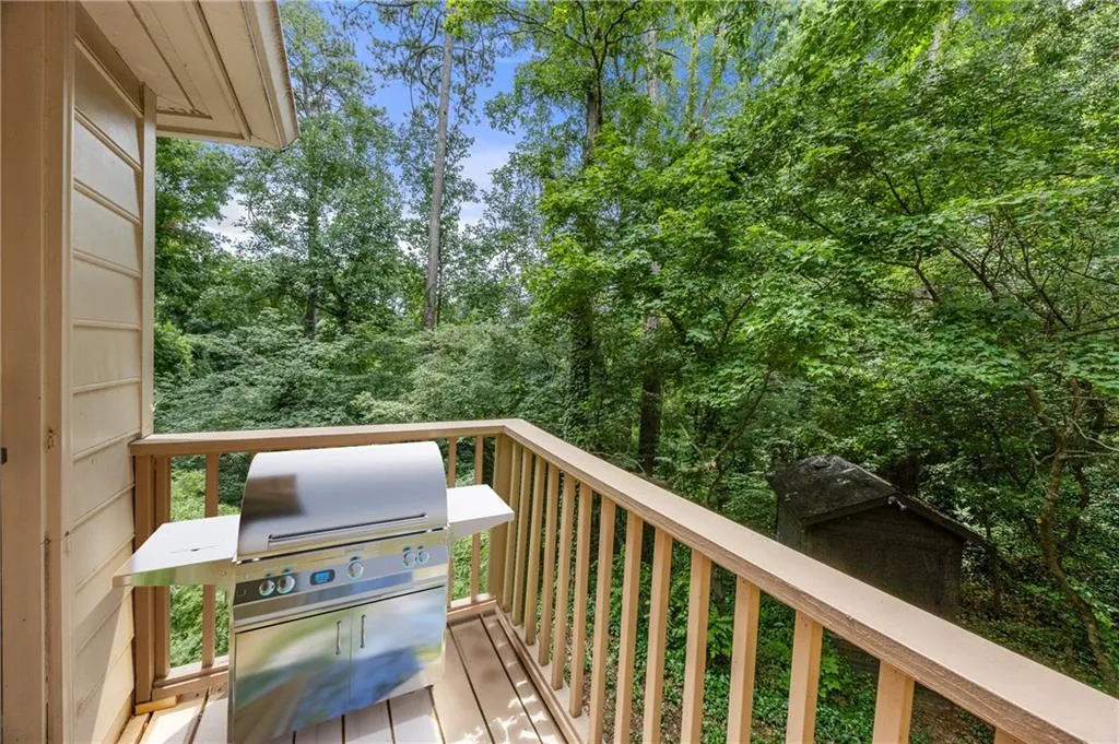 19 Saratoga Place Ne, Atlanta, Georgia 30324, 5 Bedrooms Bedrooms, ,3 BathroomsBathrooms,Residential,For Sale,19 Saratoga Place Ne,7634564