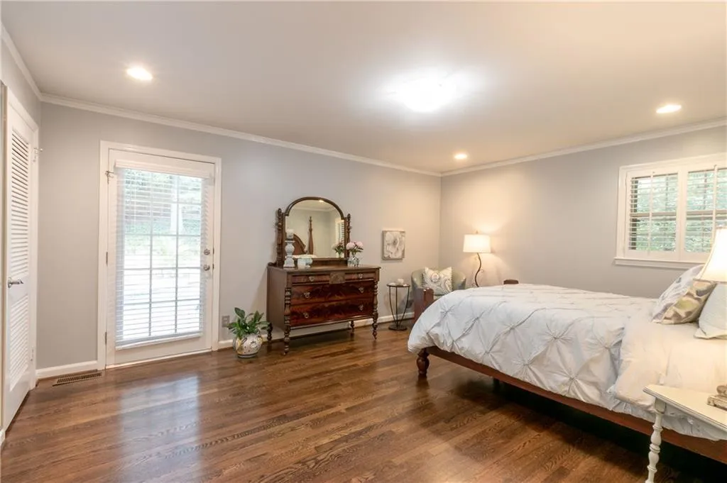 4740 Huntley Drive, Sandy Springs, Georgia 30342, 5 Bedrooms Bedrooms, ,3 BathroomsBathrooms,Residential,Sold,4740 Huntley Drive,6583805
