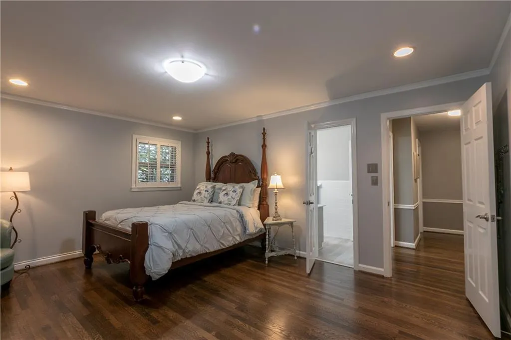 4740 Huntley Drive, Sandy Springs, Georgia 30342, 5 Bedrooms Bedrooms, ,3 BathroomsBathrooms,Residential,Sold,4740 Huntley Drive,6583805