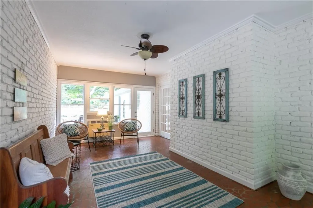 4740 Huntley Drive, Sandy Springs, Georgia 30342, 5 Bedrooms Bedrooms, ,3 BathroomsBathrooms,Residential,Sold,4740 Huntley Drive,6583805