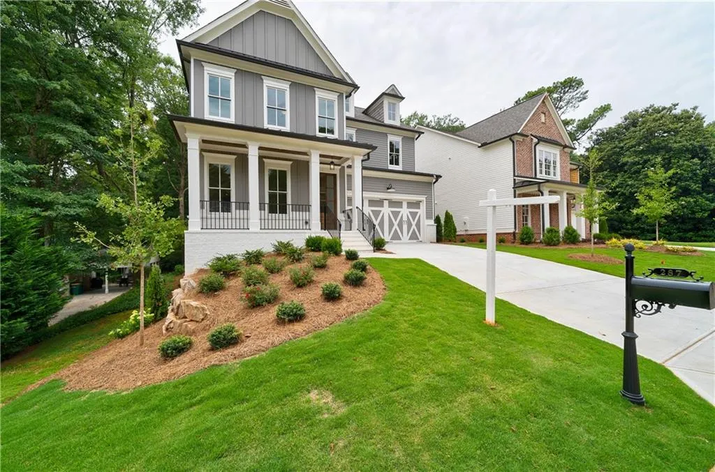 287 Green Hill Road, Sandy Springs, Georgia 30342, 5 Bedrooms Bedrooms, ,4 BathroomsBathrooms,Residential,Sold,287 Green Hill Road,6747194