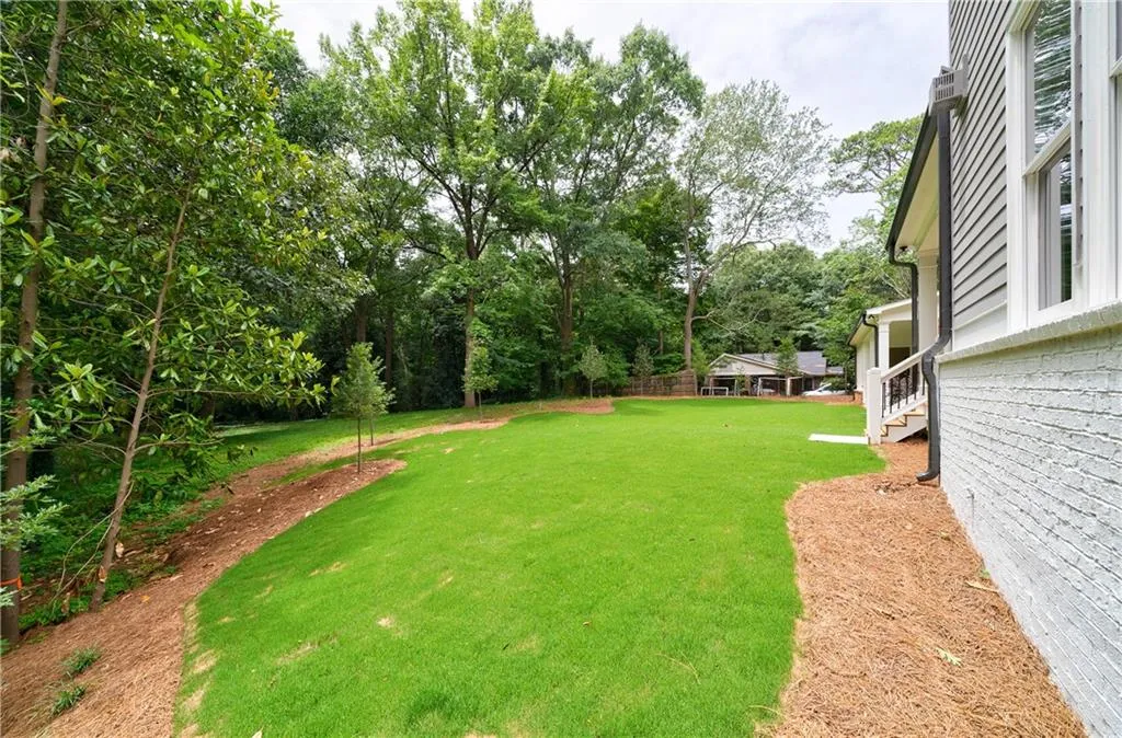 287 Green Hill Road, Sandy Springs, Georgia 30342, 5 Bedrooms Bedrooms, ,4 BathroomsBathrooms,Residential,Sold,287 Green Hill Road,6747194