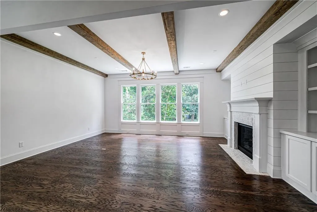 287 Green Hill Road, Sandy Springs, Georgia 30342, 5 Bedrooms Bedrooms, ,4 BathroomsBathrooms,Residential,Sold,287 Green Hill Road,6747194