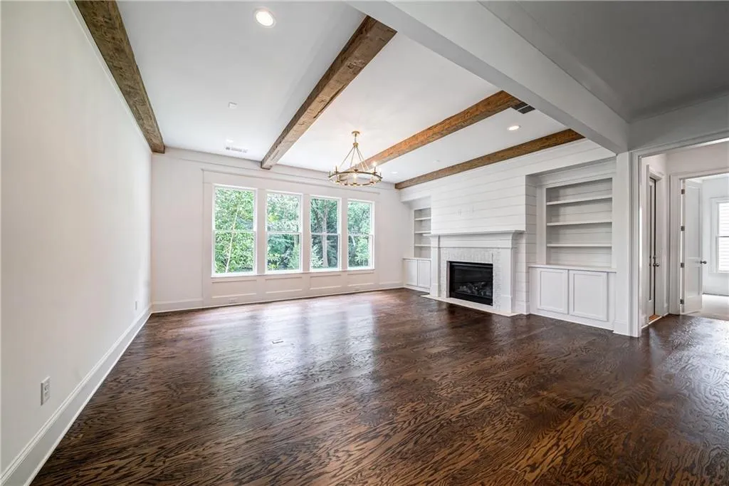 287 Green Hill Road, Sandy Springs, Georgia 30342, 5 Bedrooms Bedrooms, ,4 BathroomsBathrooms,Residential,Sold,287 Green Hill Road,6747194